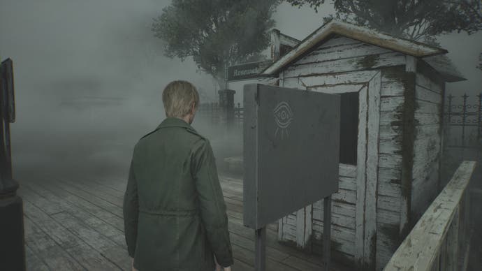 James looking at a UFO eye symbol on the back of a sign at Rosewater Park in Silent Hill 2.